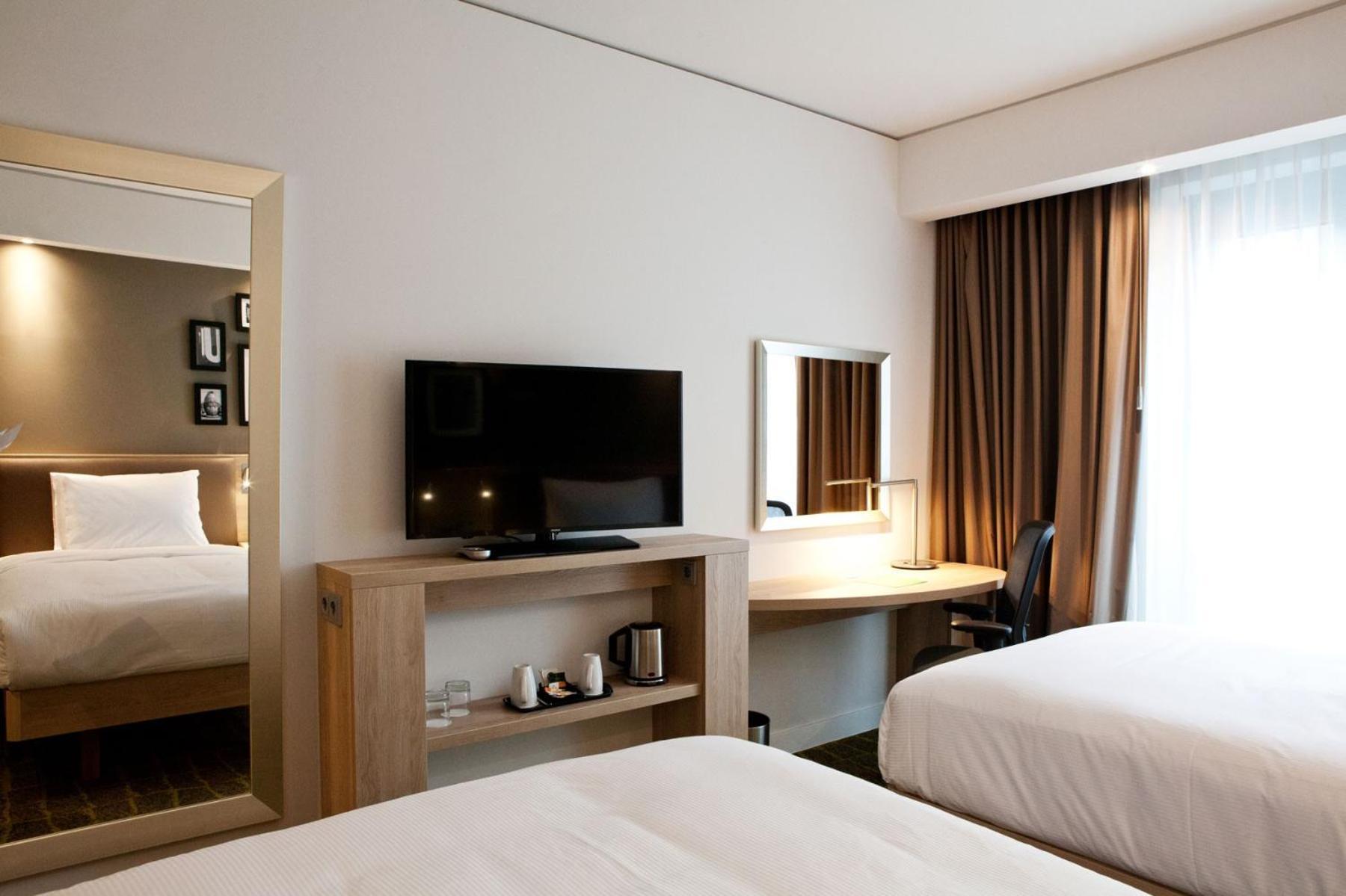 Hampton By Hilton Dortmund Phoenix See Esterno foto